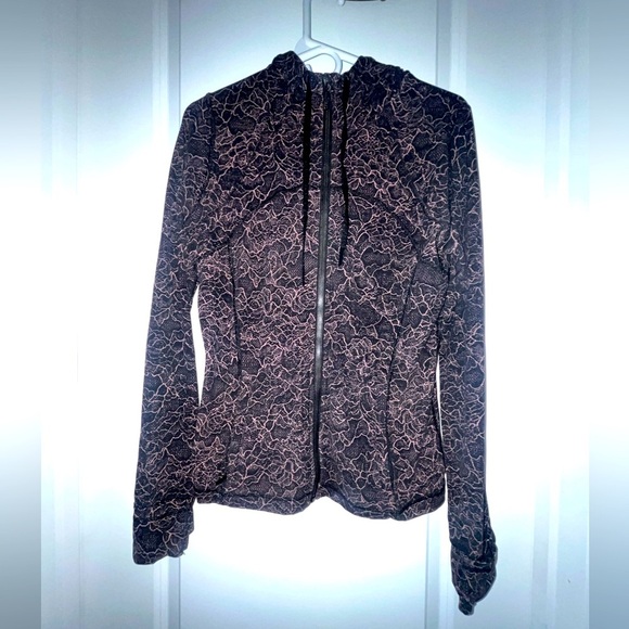 lululemon athletica Jackets & Blazers - Lululemon Hooded Define Jacket Nulu Size 10